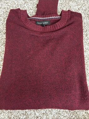 Banana Republic Men's Wine Red Crewneck Sweater